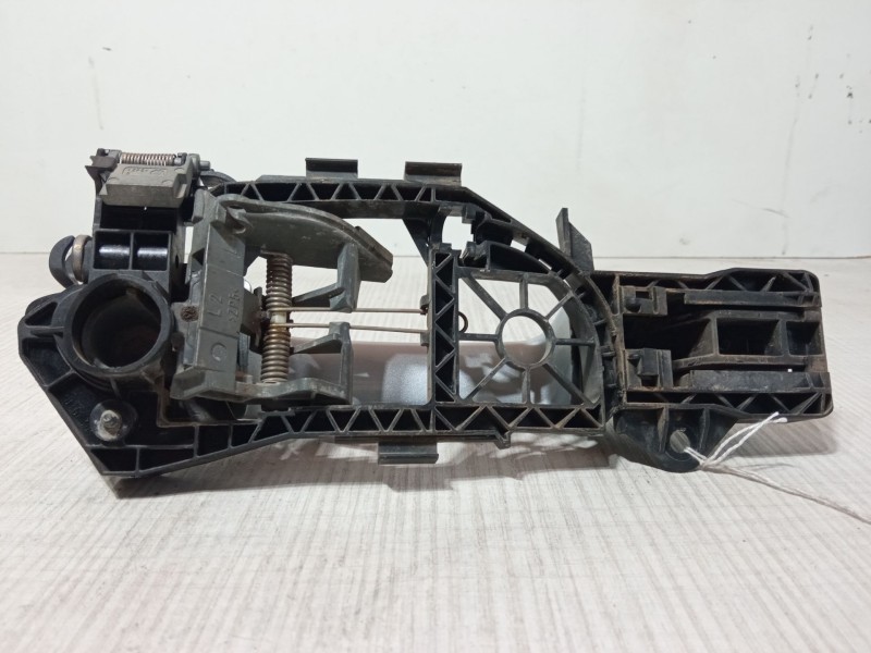 Recambio de maneta exterior puerta trasera izquierda para volkswagen passat b6 (3c2) 1.9 tdi referencia OEM IAM   