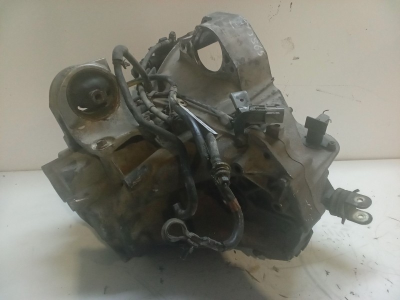 Recambio de caja de cambios manual 5 velocidades para nissan almera ii hatchback (n16) 2.2 di referencia OEM IAM 0628BYD  