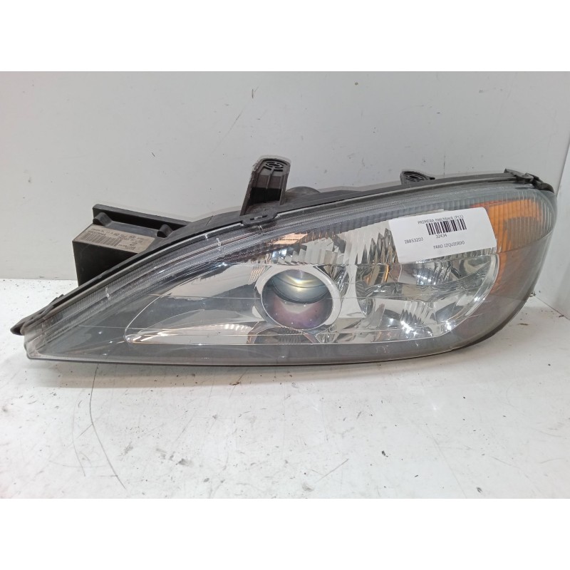 Recambio de faro izquierdo para nissan primera hatchback (p11) 1.6 16v referencia OEM IAM   