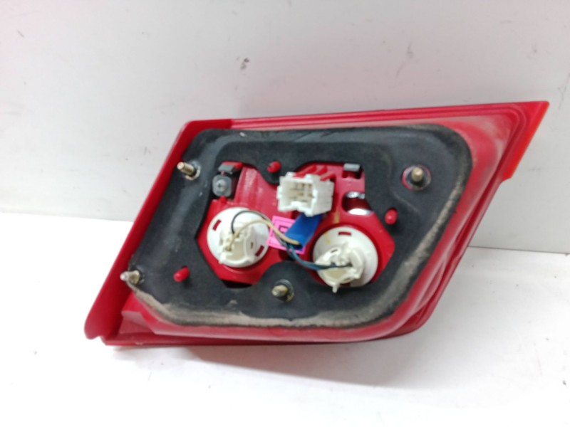 Recambio de piloto trasero porton izquierdo para chevrolet lacetti (j200) 1.6 referencia OEM IAM   