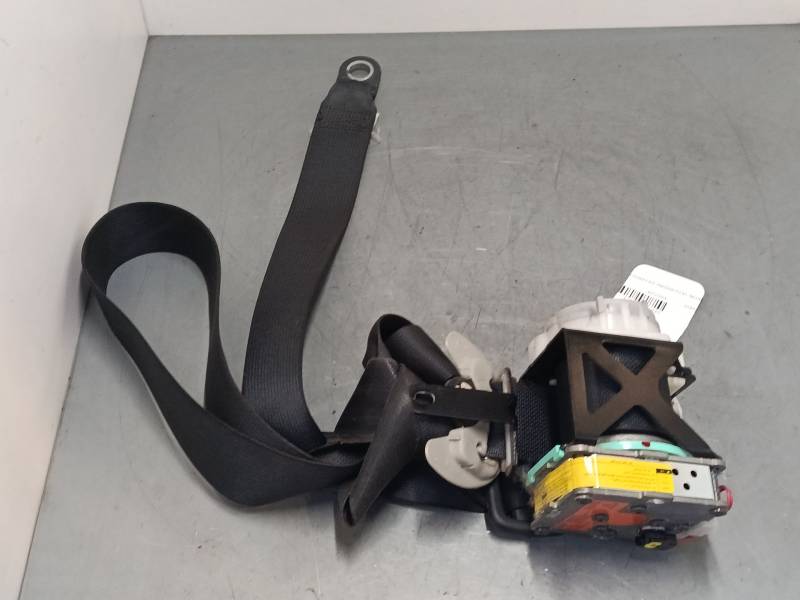 CINTURON SEGURIDAD DELANTERO IZQUIERDO 