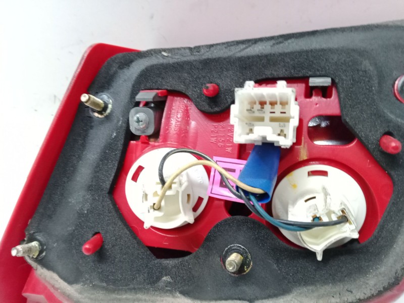 Recambio de piloto trasero porton izquierdo para chevrolet lacetti (j200) 1.6 referencia OEM IAM   