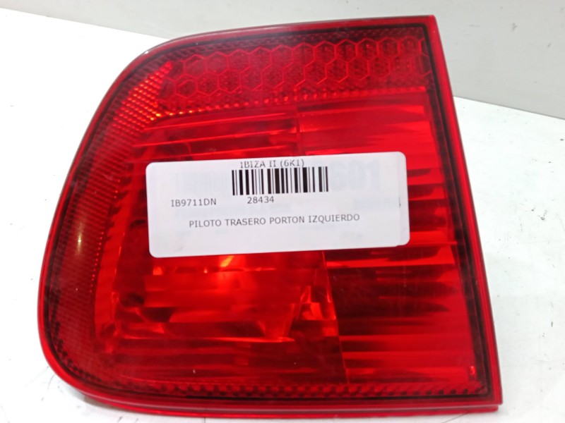 Recambio de piloto trasero porton izquierdo para seat ibiza ii (6k1) 1.4 i referencia OEM IAM   