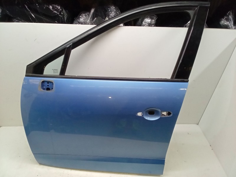 Recambio de puerta delantera izquierda para renault scénic iii (jz0/1_) 1.5 dci referencia OEM IAM   