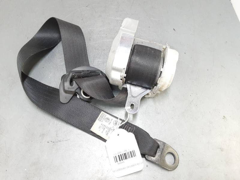 CINTURON SEGURIDAD DELANTERO DERECHO 