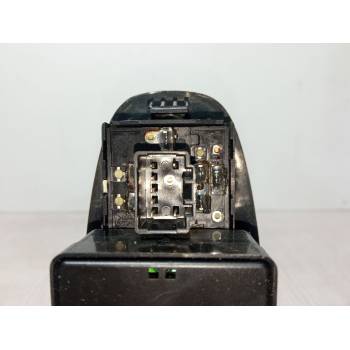 MANDO ELEVALUNAS DELANTERO IZQUIERDO 620W10270 