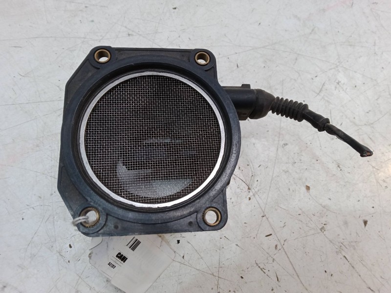 Recambio de caudalimetro para volkswagen golf iv variant (1j5) 1.6 referencia OEM IAM 06A906461B  AFH60-10C