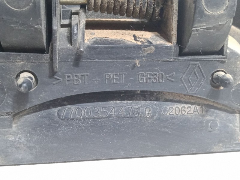 Recambio de maneta exterior puerta delantera izquierda para renault kangoo (kc0/1_) 1.5 dci referencia OEM IAM 7700354478G.2062A