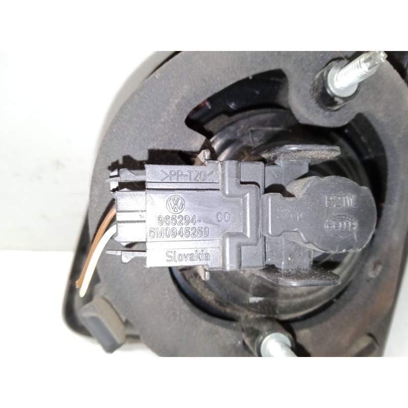 Recambio de piloto trasero porton izquierdo para volkswagen golf plus v (5m1, 521) 1.9 tdi referencia OEM IAM   