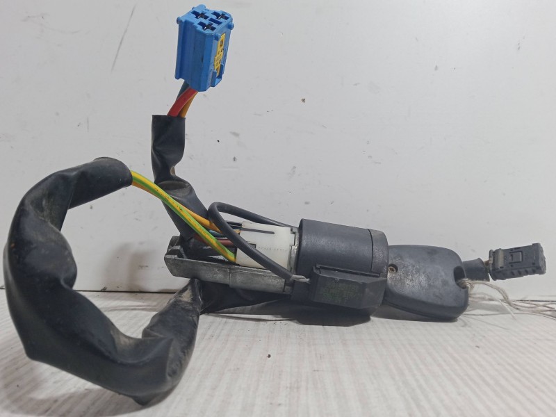 Recambio de clausor para peugeot 206 hatchback (2a/c) 1.4 i referencia OEM IAM   