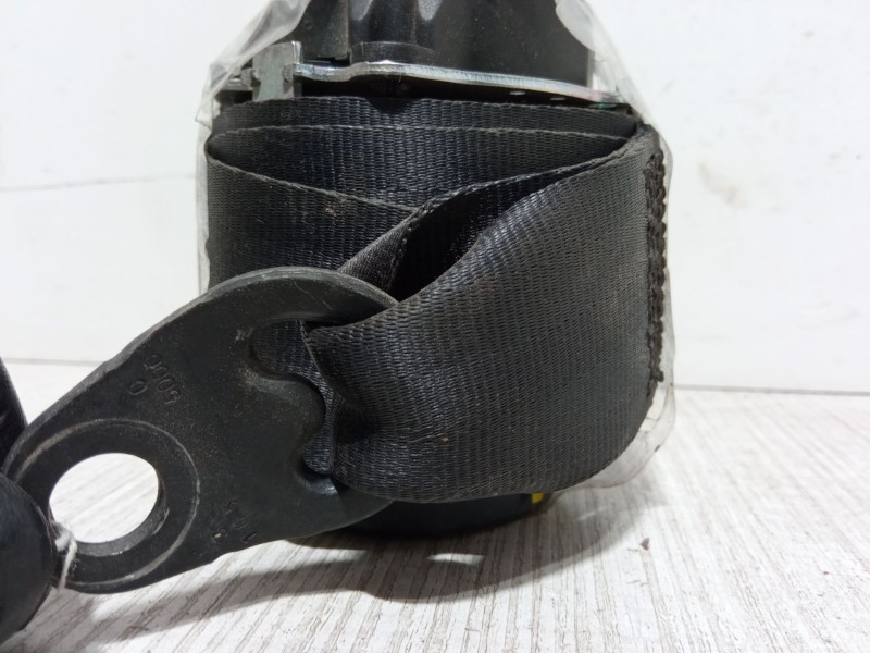 Recambio de cinturon seguridad delantero derecho para dacia sandero ii tce 90 (b8m1, b8ma) referencia OEM IAM 621088800C  
