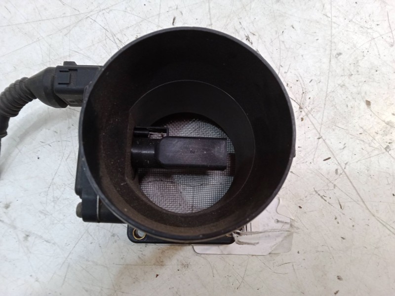 Recambio de caudalimetro para volkswagen golf iv variant (1j5) 1.6 referencia OEM IAM 06A906461B  AFH60-10C