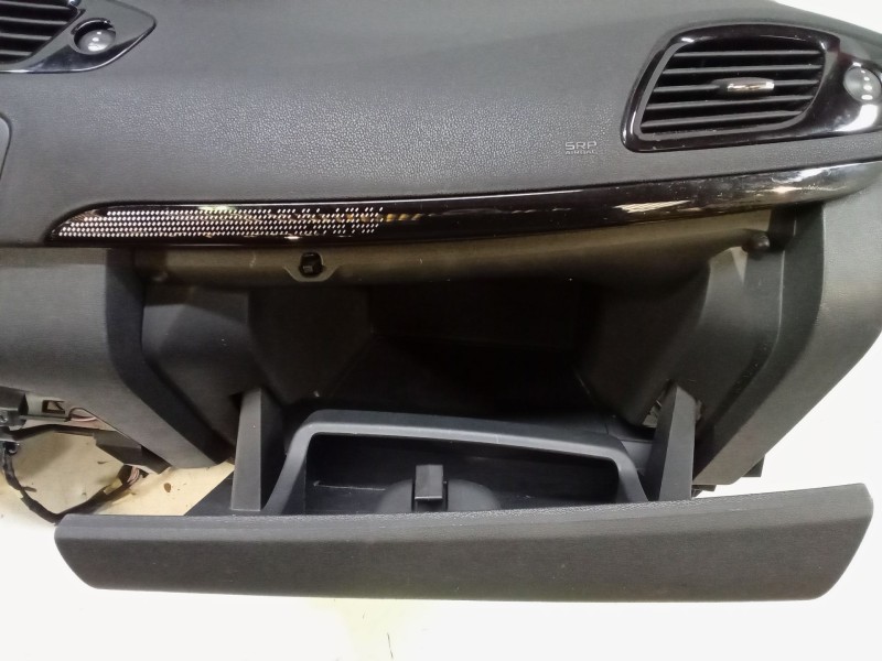 Recambio de salpicadero para renault scénic iii (jz0/1_) 1.5 dci referencia OEM IAM   