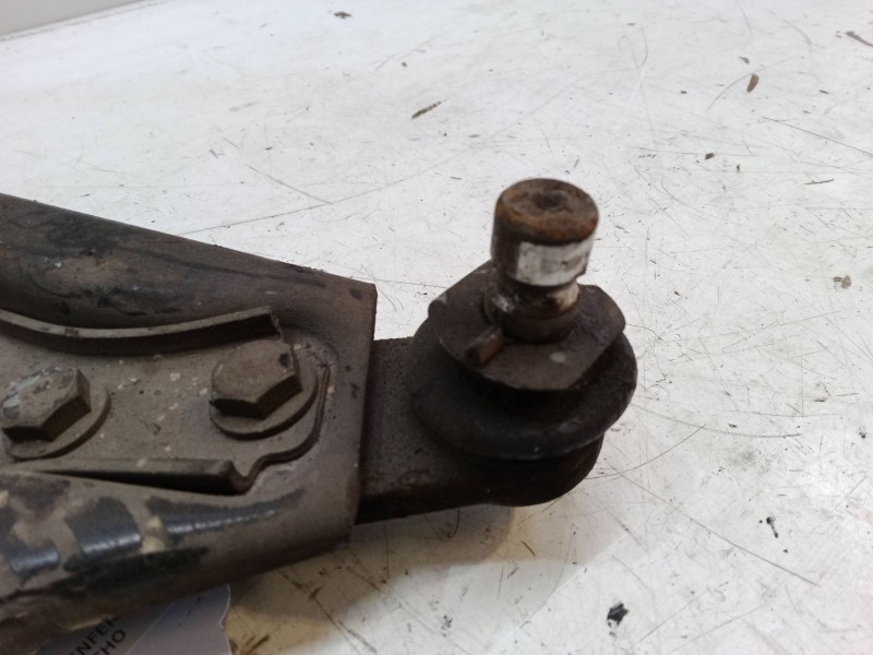 Recambio de brazo suspension inferior delantero derecho para renault megane i classic (la0/1_) 1.6 e (la0f, la0s) referencia OEM