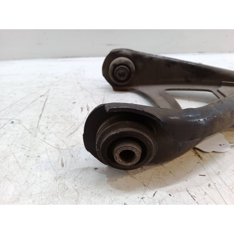 Recambio de brazo suspension inferior delantero derecho para renault megane i classic (la0/1_) 1.6 e (la0f, la0s) referencia OEM