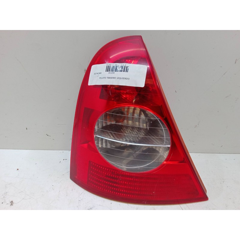 Recambio de piloto trasero izquierdo para renault clio ii (bb_, cb_) 1.5 dci (b/cb08) referencia OEM IAM   