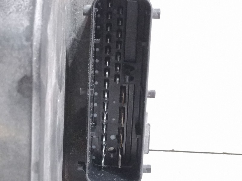 Recambio de abs para volkswagen passat b5 (3b2) 1.9 tdi referencia OEM IAM 02730042810265216559  8E0614111AB Recambio de abs para volkswagen passat b5 (3b2) 1.9 tdi referencia OEM IAM 02730042810265216559  8E0614111AB