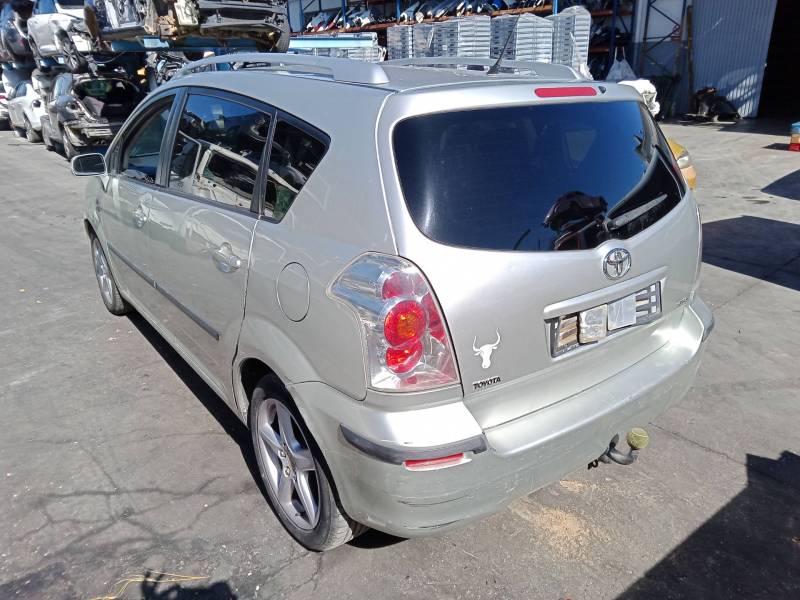 TOYOTA COROLLA VERSO (ZER_, ZZE12_, R1_)