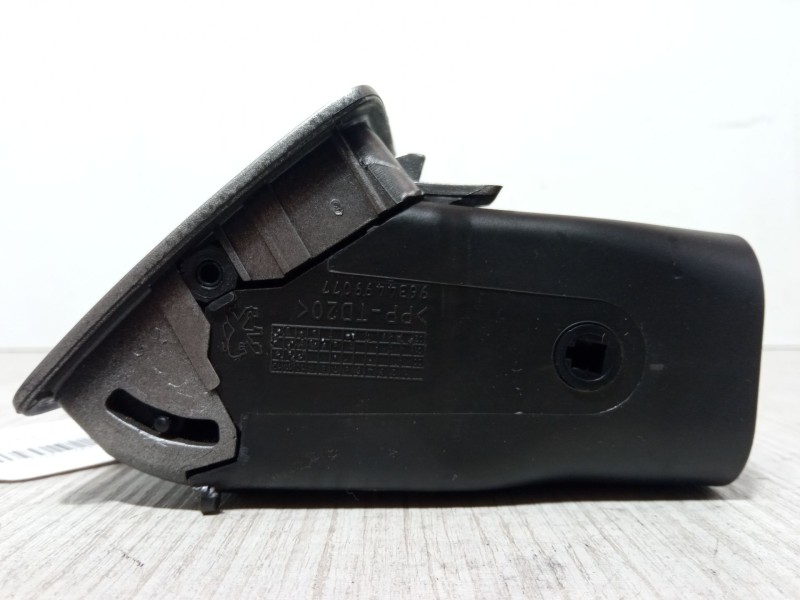 Recambio de aireador izquierdo para peugeot 307 sw (3h) 2.0 hdi 110 referencia OEM IAM 9634499077  
