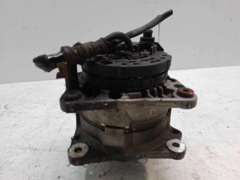 Recambio de alternador para skoda fabia i (6y2) 1.4 referencia OEM IAM 037903025M  0124325013