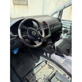 VOLKSWAGEN TOURAN (1T1, 1T2)