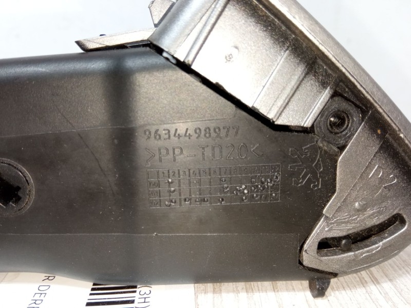 Recambio de aireador derecho para peugeot 307 sw (3h) 2.0 hdi 110 referencia OEM IAM 9634498977  