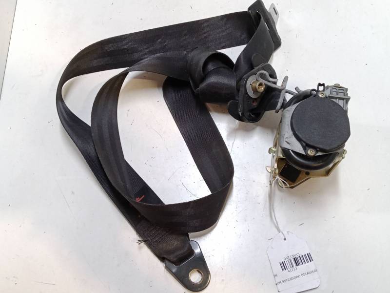 CINTURON SEGURIDAD DELANTERO DERECHO 