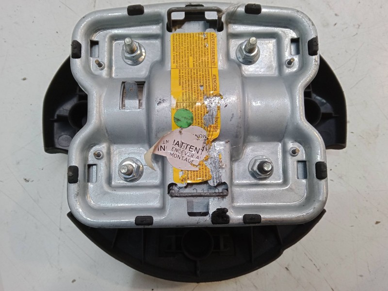 Recambio de airbag volante para renault clio iii (br0/1, cr0/1) 1.2 16v hi-flex (br1u, cr1u) referencia OEM IAM 8200677496  