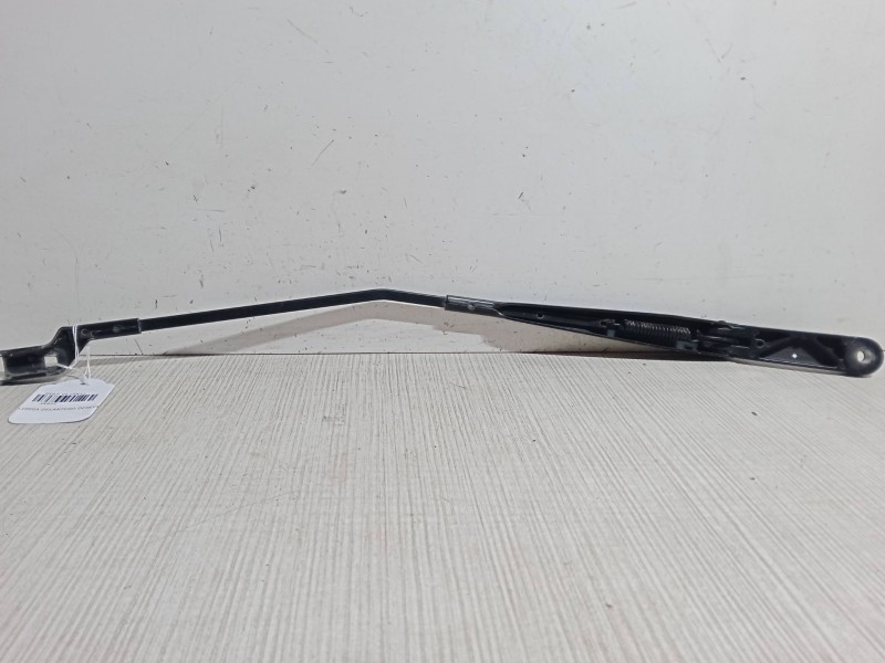 Recambio de brazo limpia delantero derecho para volkswagen golf vi (5k1) 1.6 tdi referencia OEM IAM   