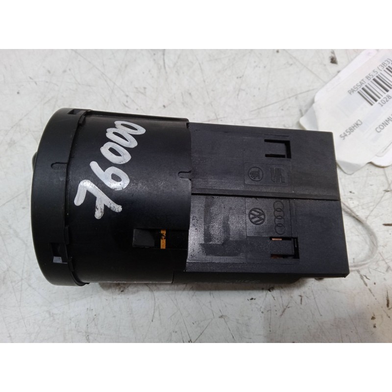 Recambio de conmutador de luces para volkswagen passat b5.5 (3b3) 2.3 v5 referencia OEM IAM TC41C0941531c  