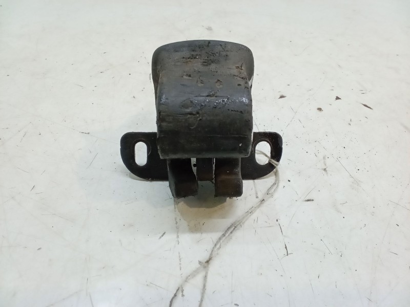 Recambio de cerradura porton inferior para opel combo tour 1.7 cdti 16v referencia OEM IAM   