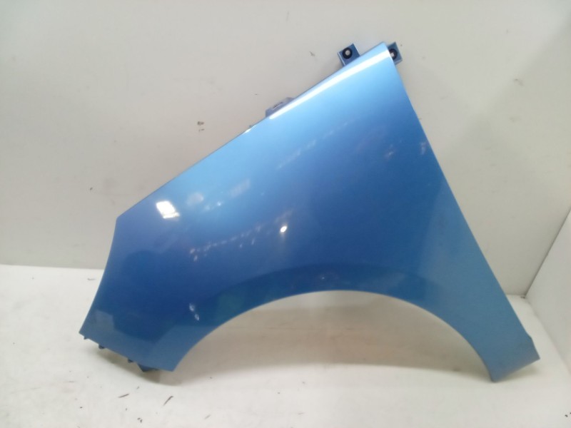 Recambio de aleta delantera izquierda para renault scénic iii (jz0/1_) 1.5 dci referencia OEM IAM   