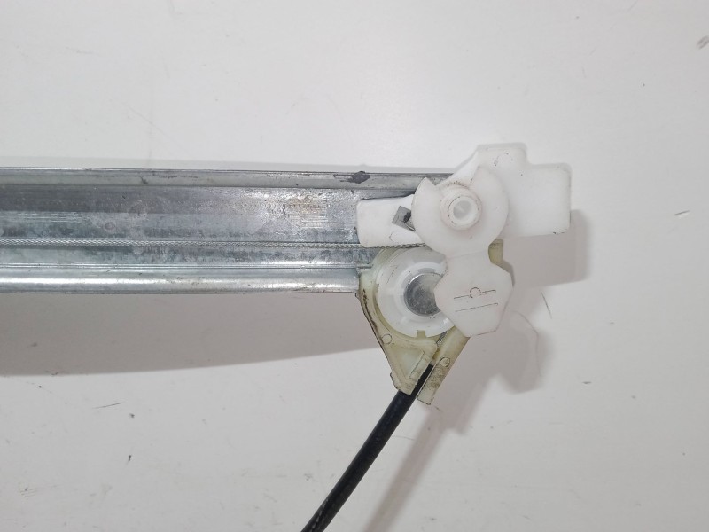 Recambio de elevalunas electrico delantero derecho para renault megane i (ba0/1_) 1.9 dci (ba05, ba1f) referencia OEM IAM 10R041