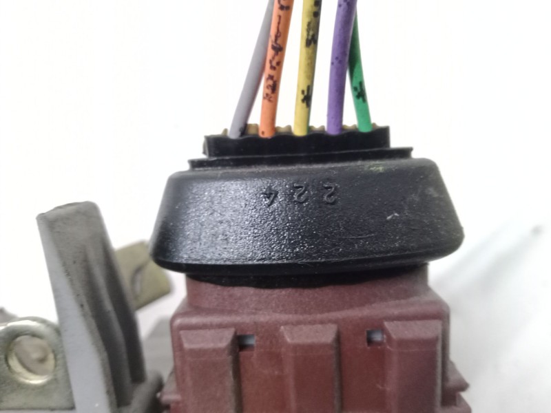 Recambio de cerradura puerta trasera derecha para citroën xsara (n1) 2.0 hdi 90 referencia OEM IAM   