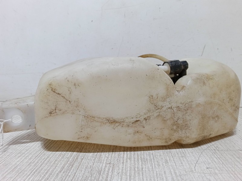 Recambio de botella liquido limpiaparabrisas para renault kangoo (kc0/1_) d 65 1.9 (kc0e, kc02, kc0j, kc0n) referencia OEM IAM  