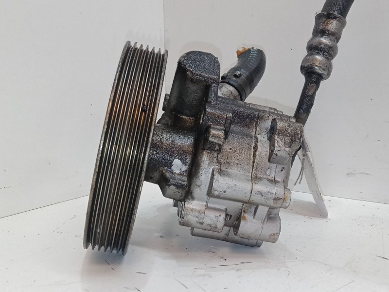 Recambio de bomba servodireccion para peugeot 407 (6d_) 1.8 (6d6fzb) referencia OEM IAM   