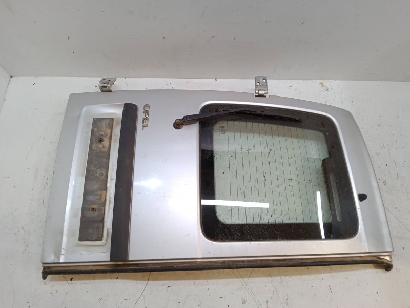 Recambio de porton trasero izquierdo para opel combo tour 1.7 cdti 16v referencia OEM IAM   