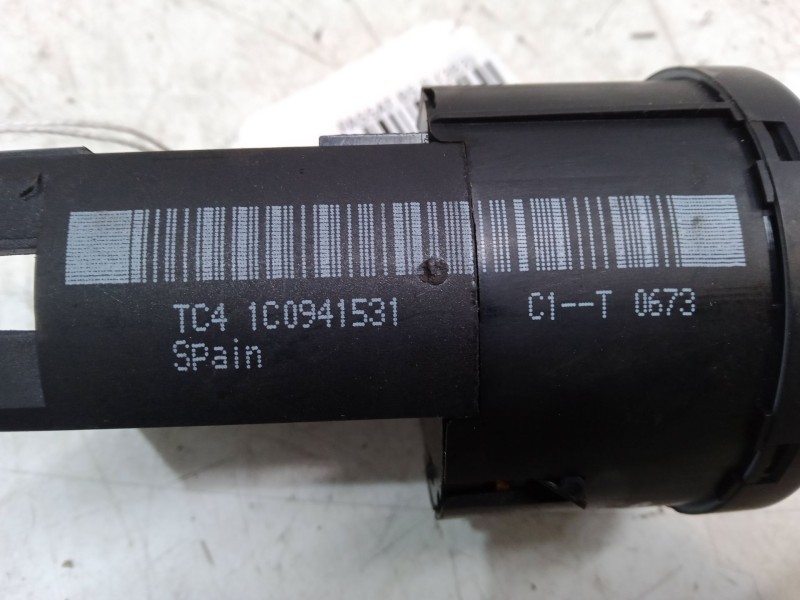 Recambio de conmutador de luces para volkswagen passat b5.5 (3b3) 2.3 v5 referencia OEM IAM TC41C0941531c  