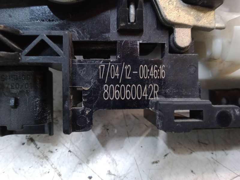 Recambio de maneta exterior puerta delantera derecha para renault scénic iii (jz0/1_) 1.5 dci referencia OEM IAM   