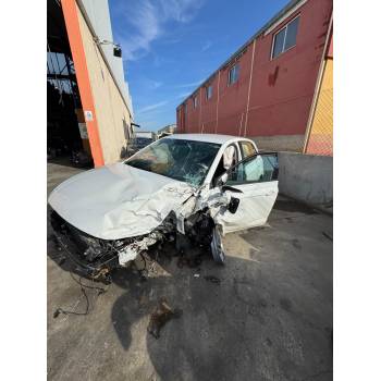 VOLKSWAGEN POLO VI (AW1, BZ1, AE1, BZ3) de desguace