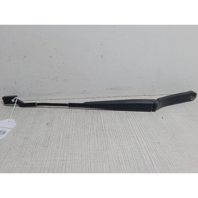 Recambio de brazo limpia delantero izquierdo para volkswagen golf vi (5k1) 1.6 tdi referencia OEM IAM   