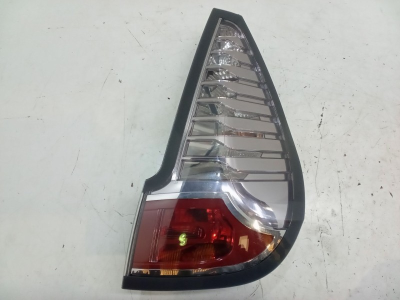 Recambio de piloto trasero derecho para renault scénic iii (jz0/1_) 1.5 dci referencia OEM IAM   