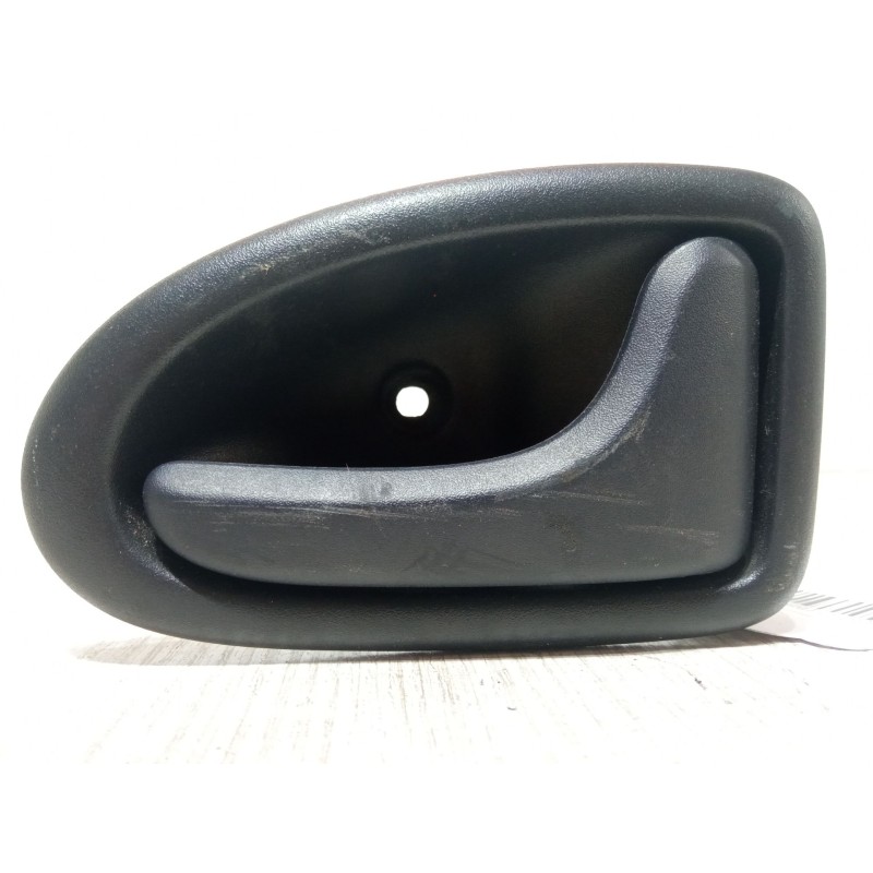 Recambio de maneta interior puerta trasera derecha para renault clio ii (bb_, cb_) 1.6 (b/cb0d, bb00) referencia OEM IAM 7700423