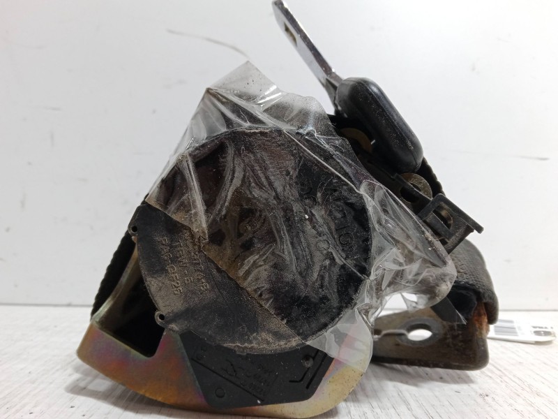 Recambio de cinturon seguridad trasero derecho para ford focus i sedán (dfw) 1.8 turbo di / tddi referencia OEM IAM   