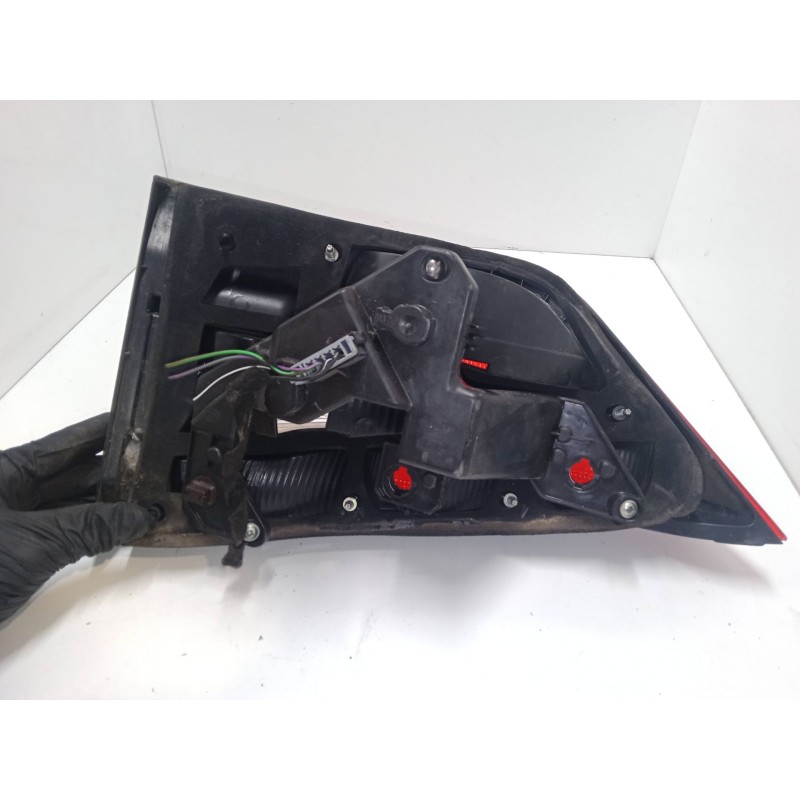 Recambio de piloto trasero porton izquierdo para ford galaxy ii (wa6) 2.0 referencia OEM IAM 6M2113A603EB  TZ00923401