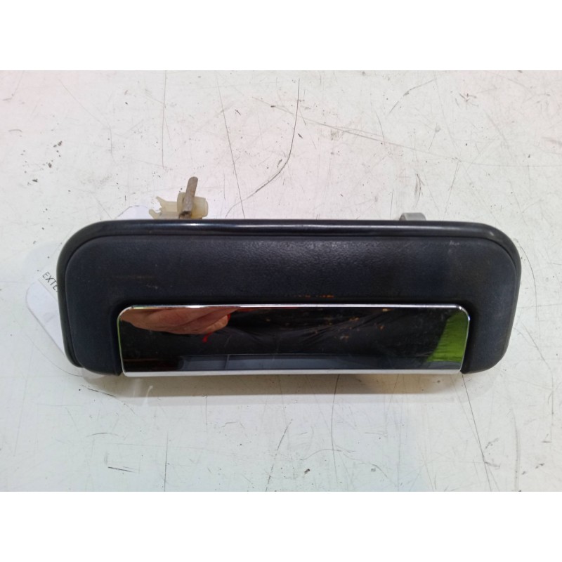 Recambio de maneta exterior puerta trasera derecha para mitsubishi l200 (k7_t, k6_t, k5_t) 2.5 td 4wd (k74t) referencia OEM IAM 