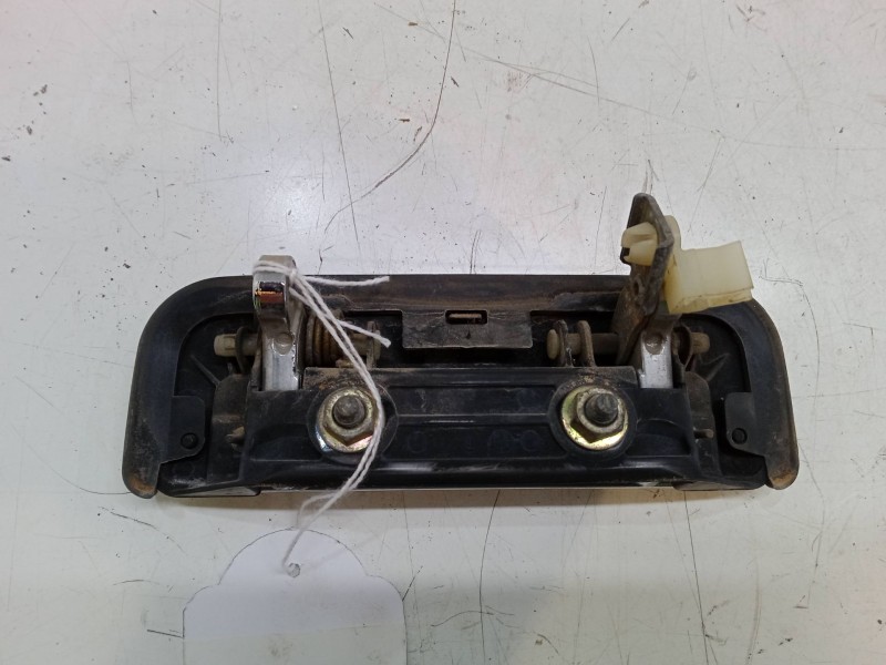 Recambio de maneta exterior puerta trasera derecha para mitsubishi l200 (k7_t, k6_t, k5_t) 2.5 td 4wd (k74t) referencia OEM IAM 
