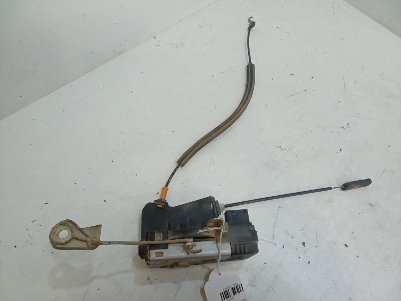 Recambio de cerradura puerta delantera izquierda para opel combo tour 1.7 cdti 16v referencia OEM IAM   