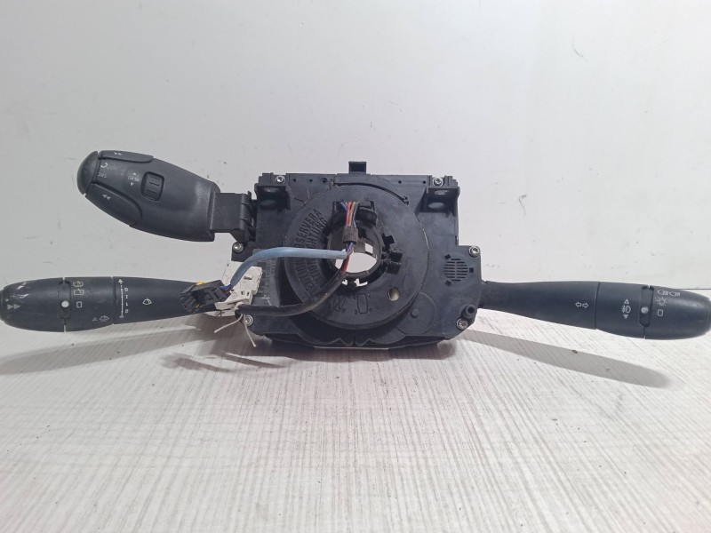 Recambio de mando luces para peugeot 207/207+ (wa_, wc_) 1.6 hdi referencia OEM IAM   