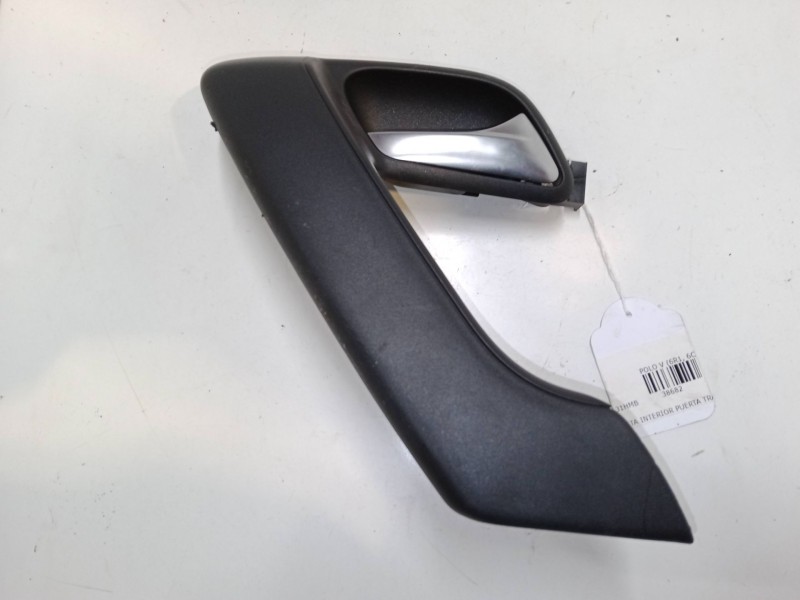 Recambio de maneta interior puerta trasera derecha para volkswagen polo v (6r1, 6c1) 1.2 tsi referencia OEM IAM   